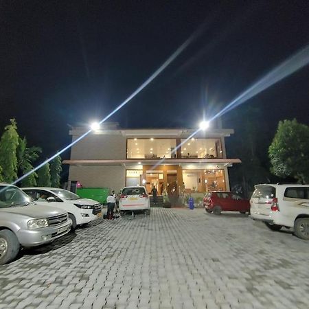 Tierra Hotel Cum Restaurant Kāziranga 외부 사진