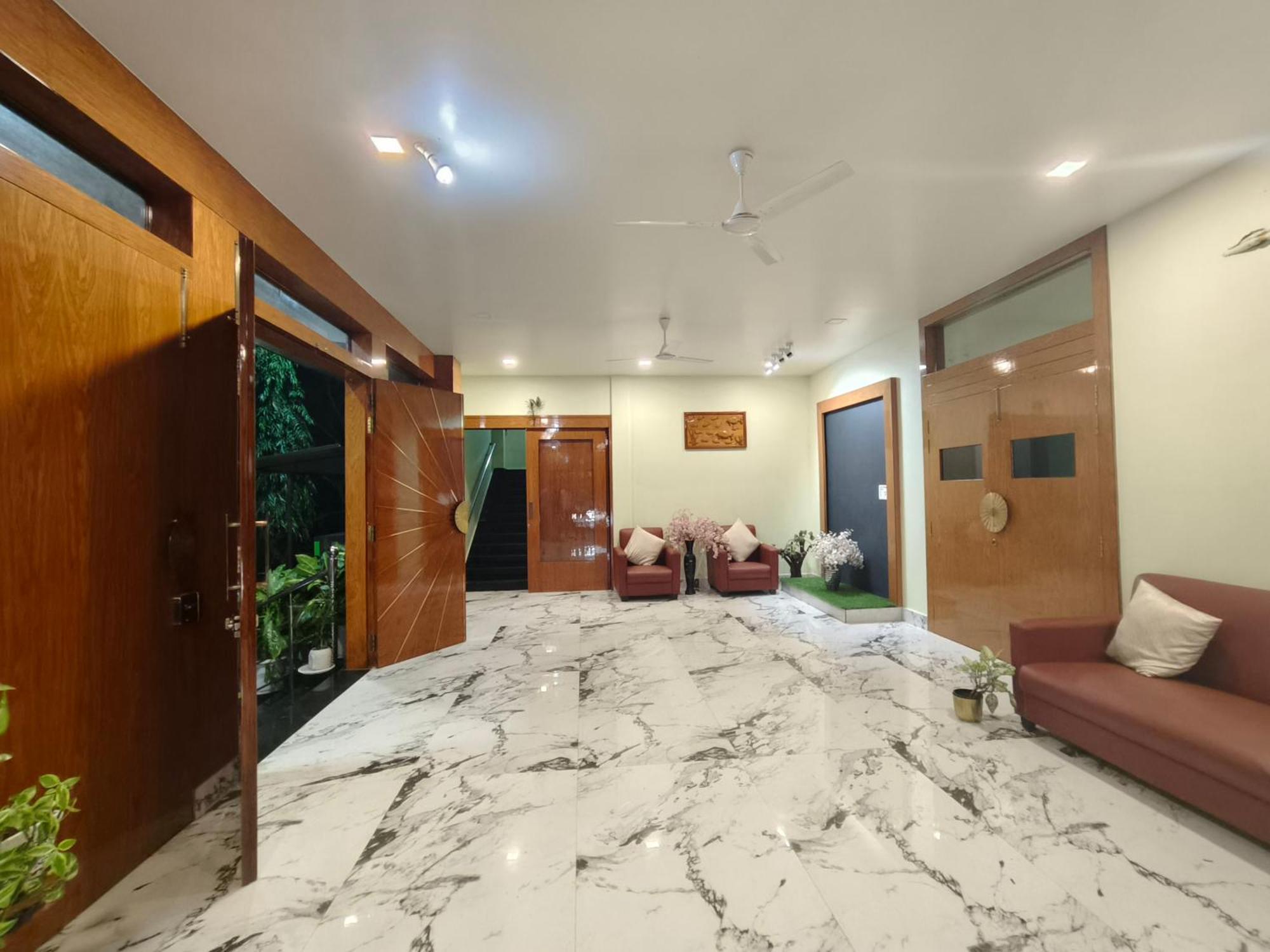 Tierra Hotel Cum Restaurant Kāziranga 외부 사진